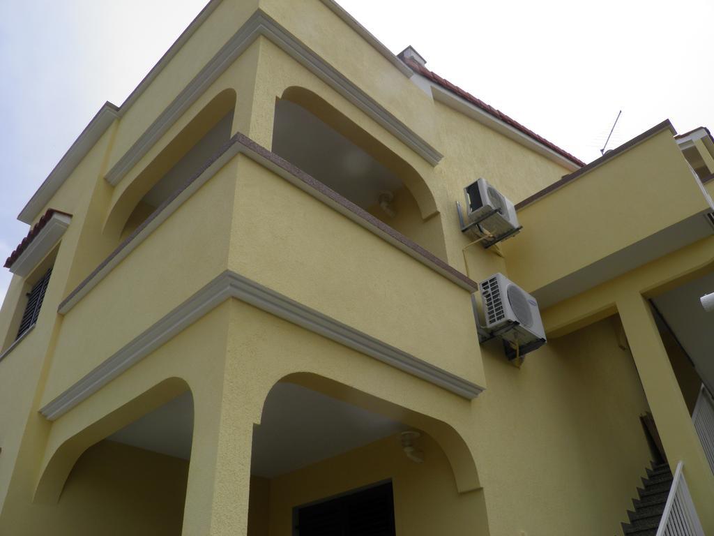 Apartments Lea 2 Malinska Exterior foto